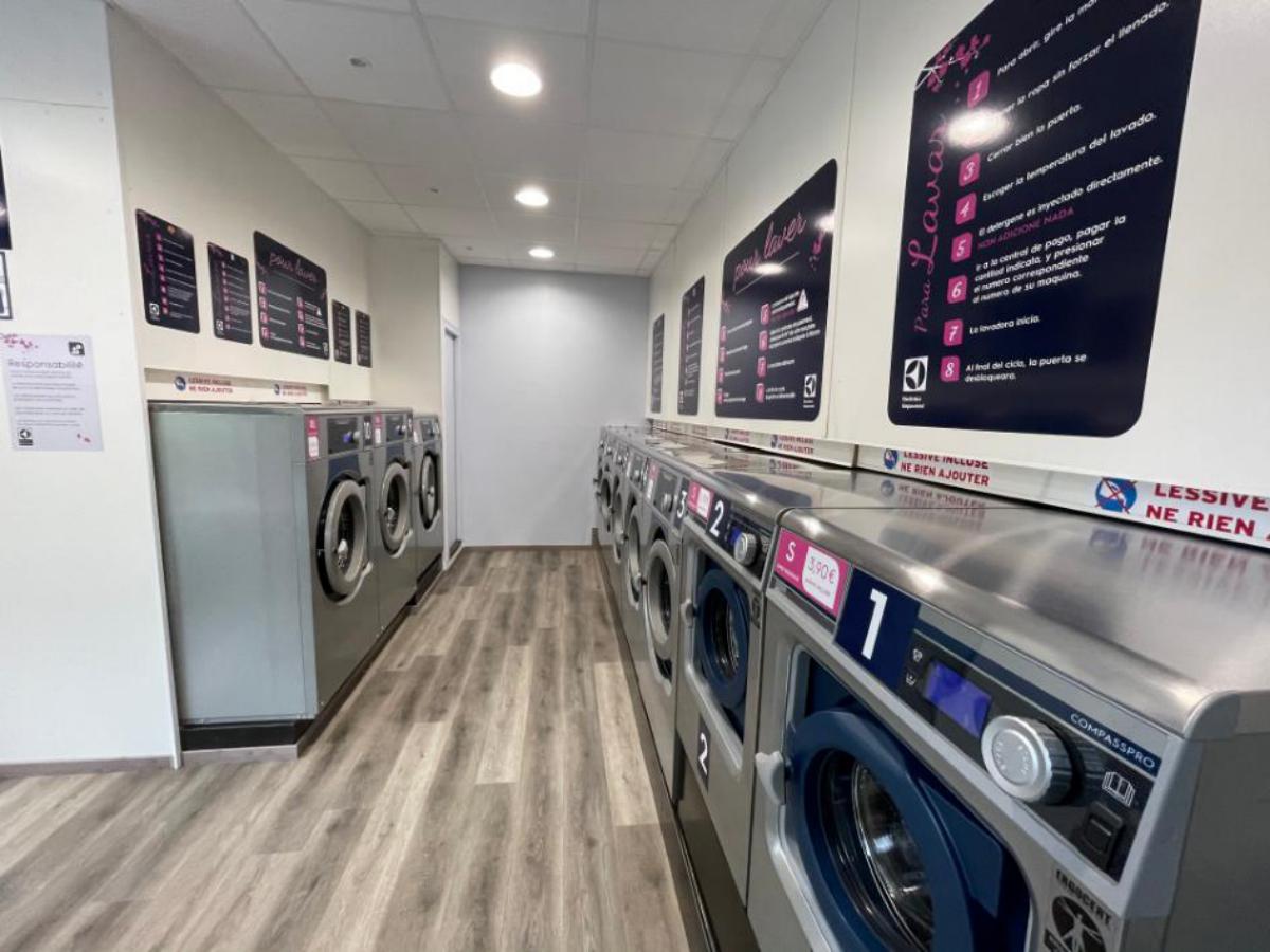 Laverie automatique Nice Delfino – lavage couette